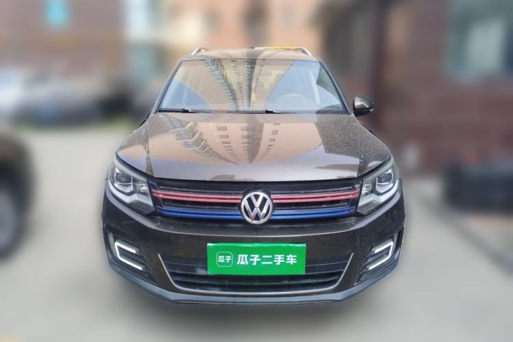 Used Volkswagen Tiguan 2015 1.8TSI Automatic All-Wheel-Drive Luxury Model