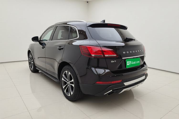 Used BORGWARD BX7 2016 28T Two-Wheel Drive Luxury Version 5 Seats