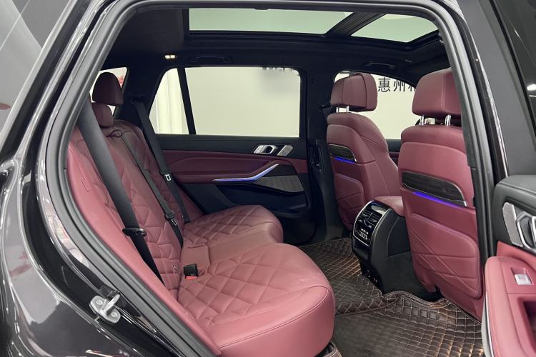 Used BMW X5 2022 Restyled xDrive 40Li Luxury Edition M Sport Package
