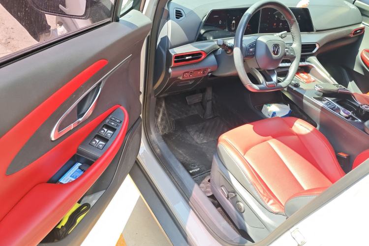 Used Changan UNI-T 2020 1.5T Flagship Version
