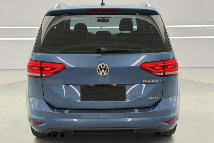 Used Volkswagen Touran 2018 Volkswagen Touran L 280TSI DSG Comfort Edition 7 Seats China VI Standard

