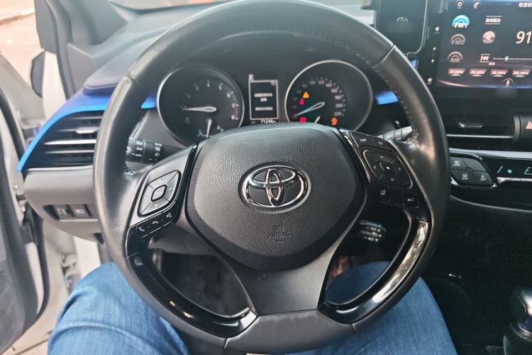 Used Toyota IZOA 2018 2.0L Yichi Edition China V Standard Steering Wheel