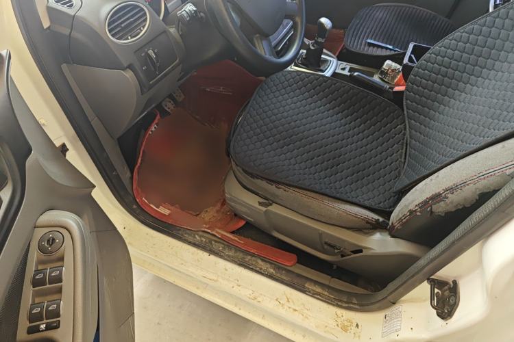 Used Ford Focus 2013 Hatchback Classic 1.8L Manual Base Model Driver Seat