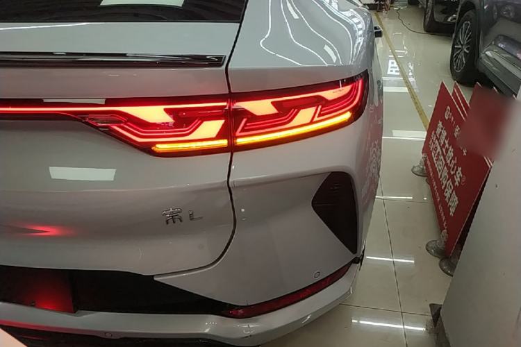 Used BYD Song L EV 2024 550km Beyond Edition Right Rear Taillight