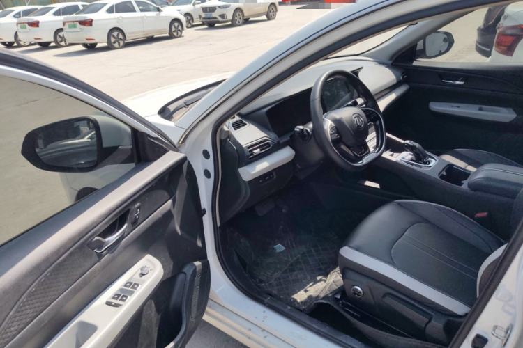 Used Dongfeng Aeolus E70 2021 Revised Version 360H Battery-Swap Edition
