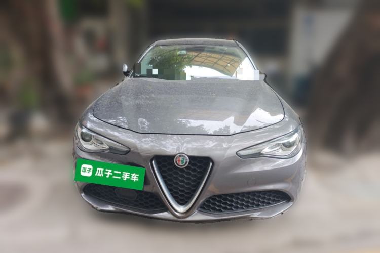 Used Alfa Romeo Giulia 2017 2.0T 200HP Luxury Edition