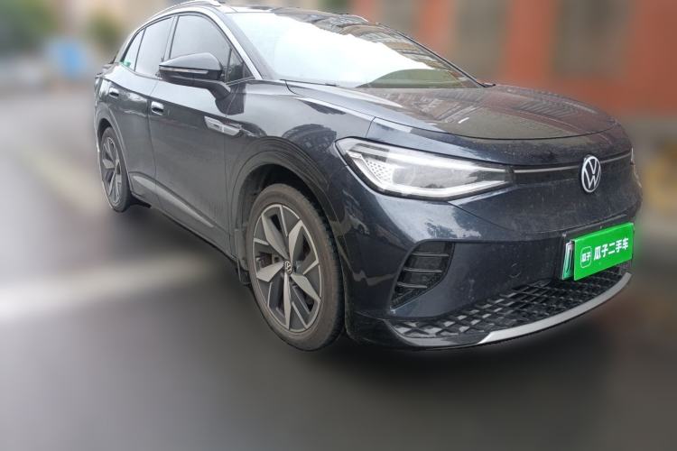 Used Volkswagen ID.4 CROZZ 2021 Long-Range PRO Two-Wheel Drive Version Front Right 45 Deg