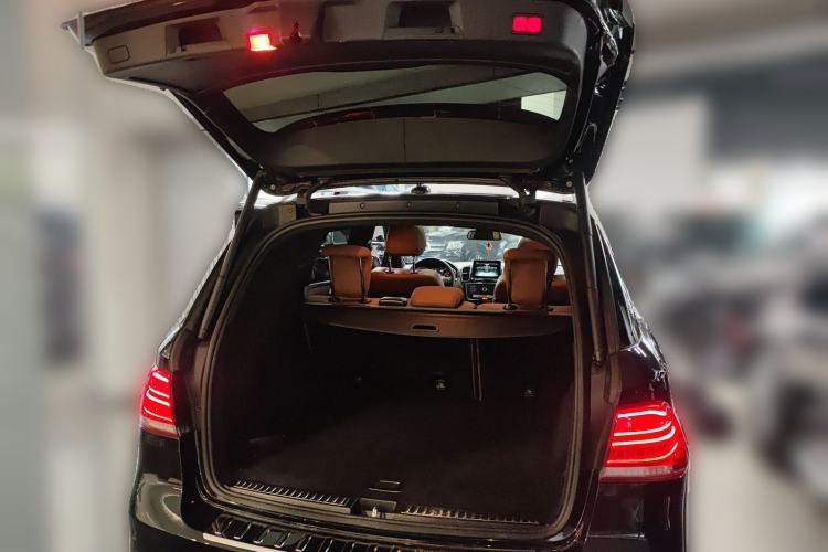 Used Mercedes-Benz GLE-Class  Trunk