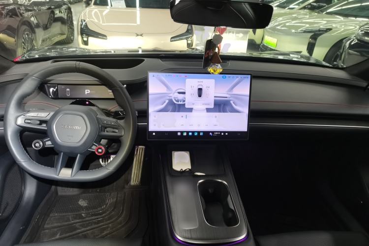 Used Xiaomi Auto SU7 2024 Four-Wheel Drive Ultra-Long Range Advanced Intelligent Driving Max Edition
