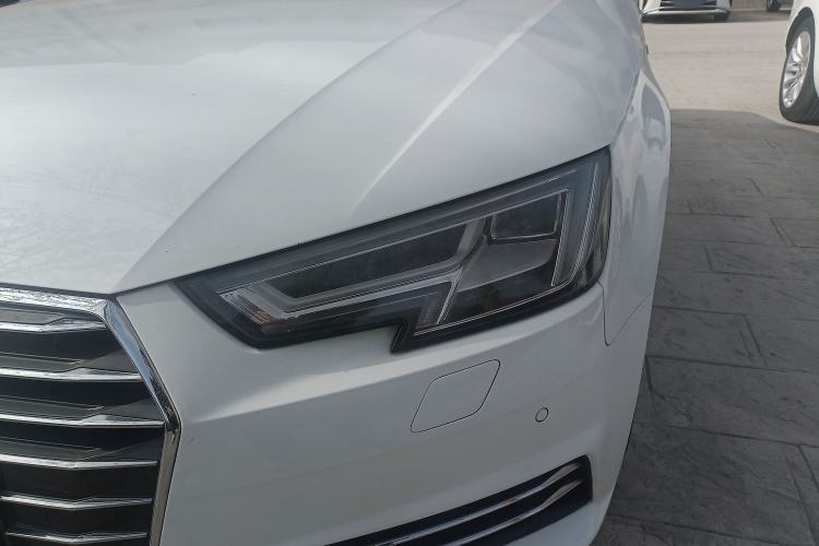 Used Audi A4L 2017 Plus 40 TFSI Fashion Model