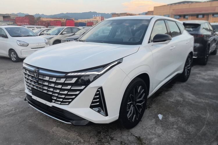 Used Changan UNI-Z 2025 1.5T Luxury Version