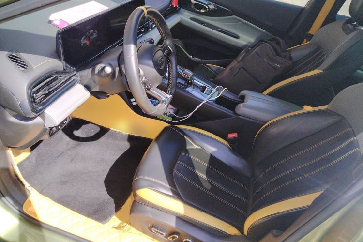 Used GAC Trumpchi EMPOW 2021 270T DCT J16 Version Left Front Seat