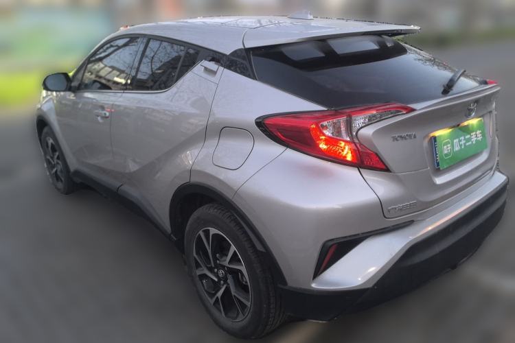 Used Toyota C-HR 2020 2.0L Leading Edition Exterior 2