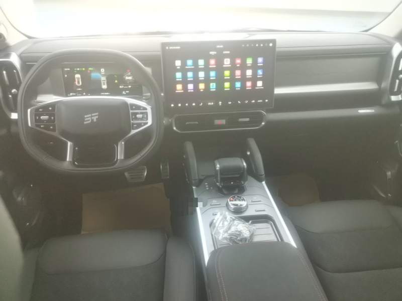 Used JETOUR Traveler 2023 2.0T All-Wheel-Drive CrossPRO — 9