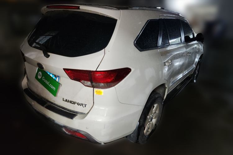 Used Foday Landfort 2017 1.9T Diesel Manual Two-Wheel Drive Flagship Edition 7 Seats