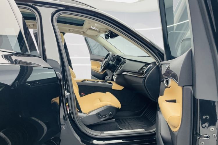 Used Volvo XC90 2017 T6 Zhiya Edition 7-seater
