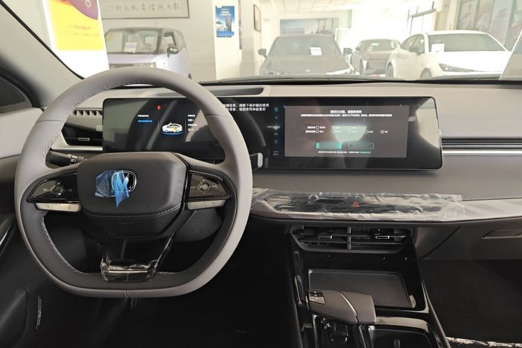 Used Changan Ruicheng PLUS 2023 1.5T DCT Navigation Edition
