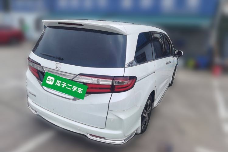 Used Honda Odyssey 2015 Updated 2.4L Smart Cool Version Rear Right 45 Deg