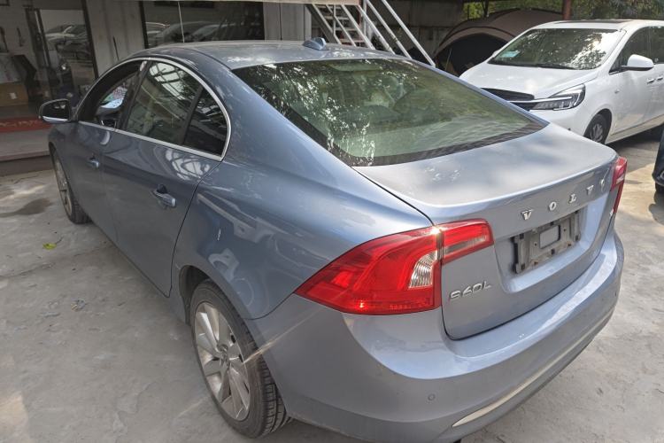 Used Volvo S60 2018 S60L T4 Zhiyuan Edition
