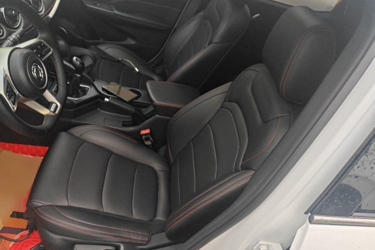 Used Dongfeng Fengon 500 2021 1.5L Manual Enjoyment Model
