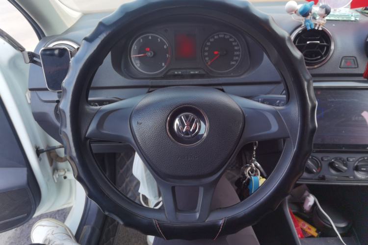 Used Volkswagen Jetta 2019 Dream Edition 1.5L Manual Fashion Version
