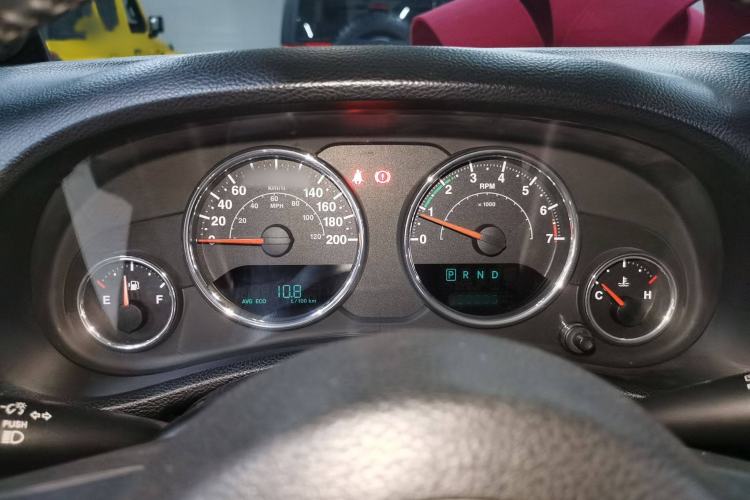 Used Jeep Wrangler 2013 3.6L Sahara Four-Door Edition