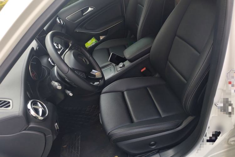 Used Mercedes-Benz GLA 2017 GLA 200 Fashion Model
