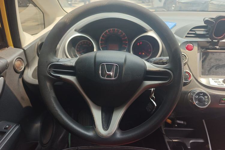 Used Honda Fit 2011 1.3L manual Comfort version