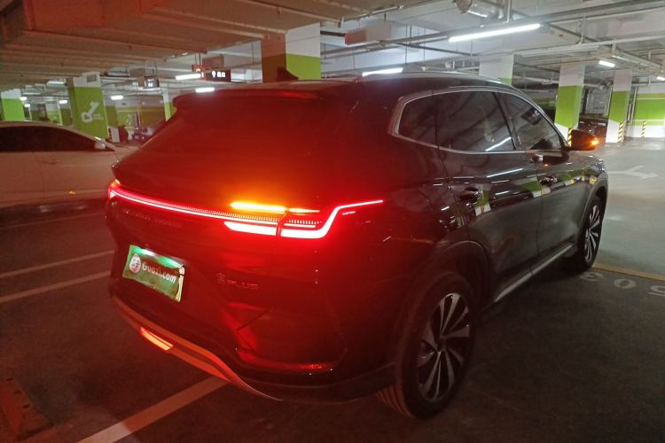 Used BYD Song PLUS New Energy 2024 HONOR Edition DM-i 71km Luxury Model
