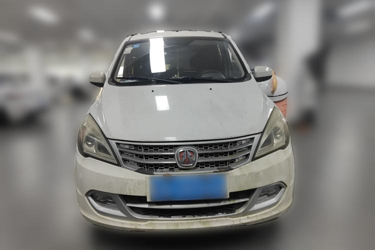Used BAIC Weiwang M20 2014 1.5L practical type BJ415A Front