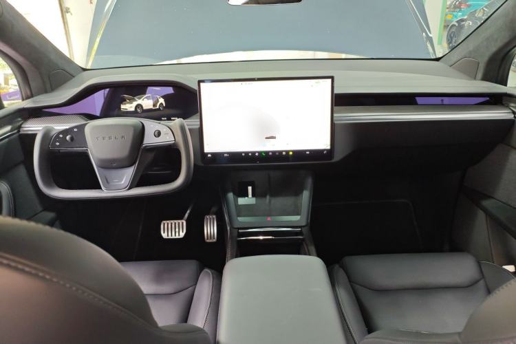 Used Tesla Model X 2023 Three-Motor All-Wheel-Drive Plaid Version
