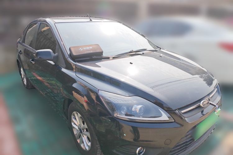 Used Ford Focus 2013 Sedan Classic 1.8L Manual Base Model