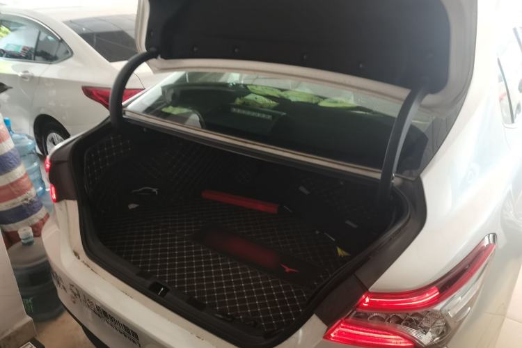 Used Toyota Camry 2018 Dual-Engine 2.5 HG Luxury Edition