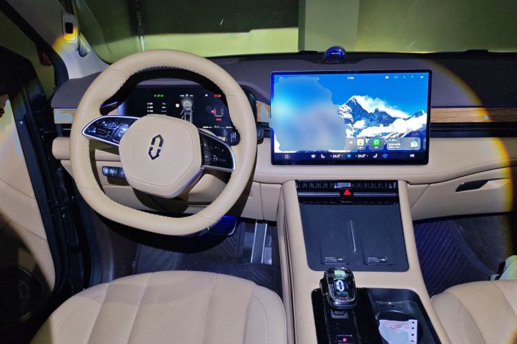 Used Hima AITO M7 2024 1.5T Intelligent Drive Rear-Drive Ultra Version 5 Seats
