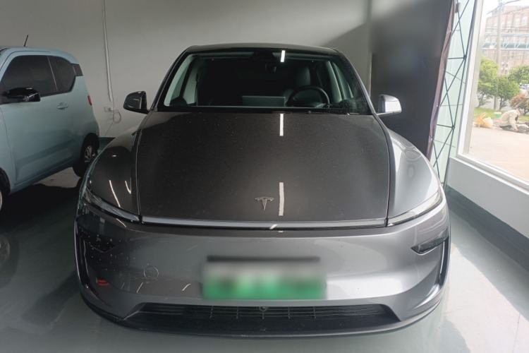 Used Tesla Model Y 2025 Rear-Wheel-Drive Version Front