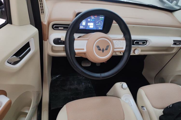 Used Wuling Hongguang MINIEV 2024 3rd Generation 215km Youth Edition
