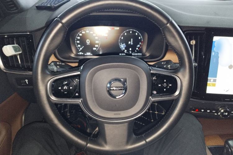 Used Volvo S90 2021 B5 Zhiyi Luxury Edition
