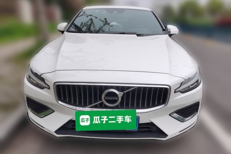 Used Volvo S60 2021 T4 Zhiyi Luxury Edition Front