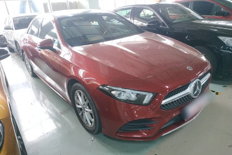 Used Mercedes-Benz A-Class 2021 A 200 L Sport Sedan Fashion Model
