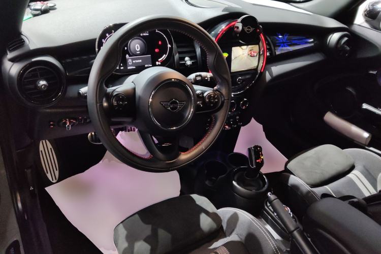 Used MINI MINI 2021 1.5T COOPER Racing Driver