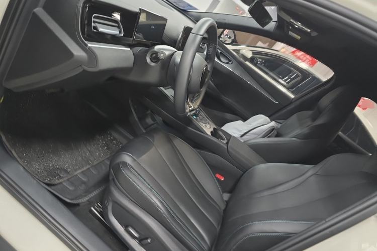 Used BYD Seal 06 New Energy 2024 DM-i 120KM Luxury Model Left Front Seat