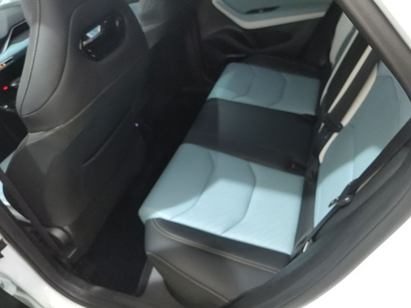 Geely Auto Emgrand S 2022 1.4T CVT Crossover Player Edition — снимка 20