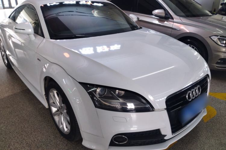 Used Audi TT 2013 TT Coupe 45 TFSI Front Right 45 Deg