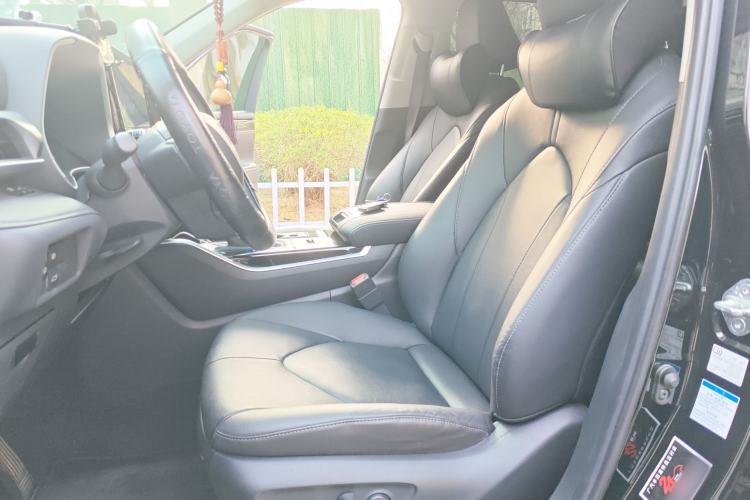 Used Toyota Highlander 2022 Dual-Engine 2.5L Four-Wheel Drive Prestige Version 7 Seats Left Front Seat