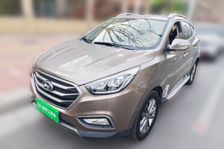 Used Hyundai ix35 2013 2.0L Automatic Two-Wheel Drive Smart GLS China IV Standard
