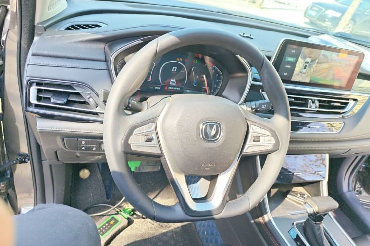 Used CHANGAN CS75 2022 Blue Whale Edition 1.5T DCT Prestige Model
