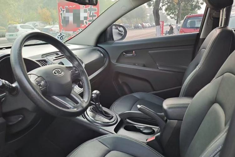 Used Kia Sportage R 2014 2.0L Automatic Two-Wheel Drive GLS Trim