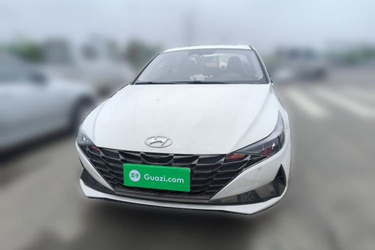 Used Hyundai Elantra 2022 1.5L CVT LUX Prestige Edition
