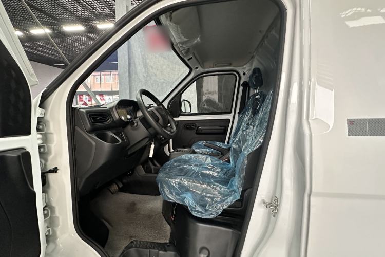 Used Karry Jiangtun E7 2024 Wealthy Edition Left Front Seat