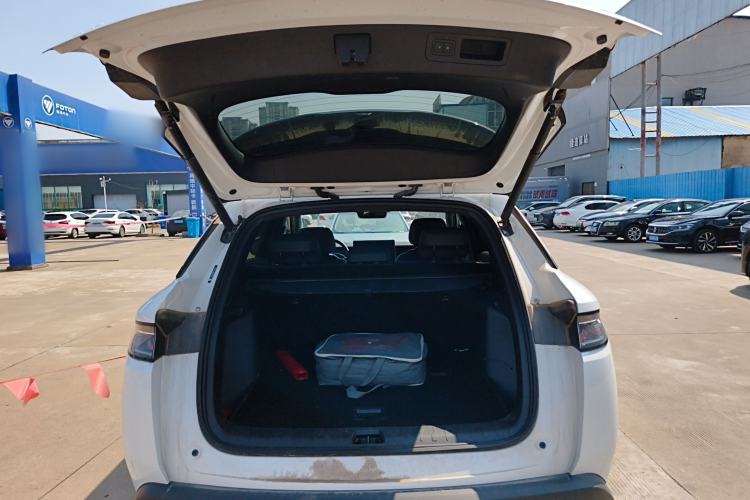 Used BYD Song L DM-i 2025 Intelligent Driving Version 112 km Leading Trim Trunk